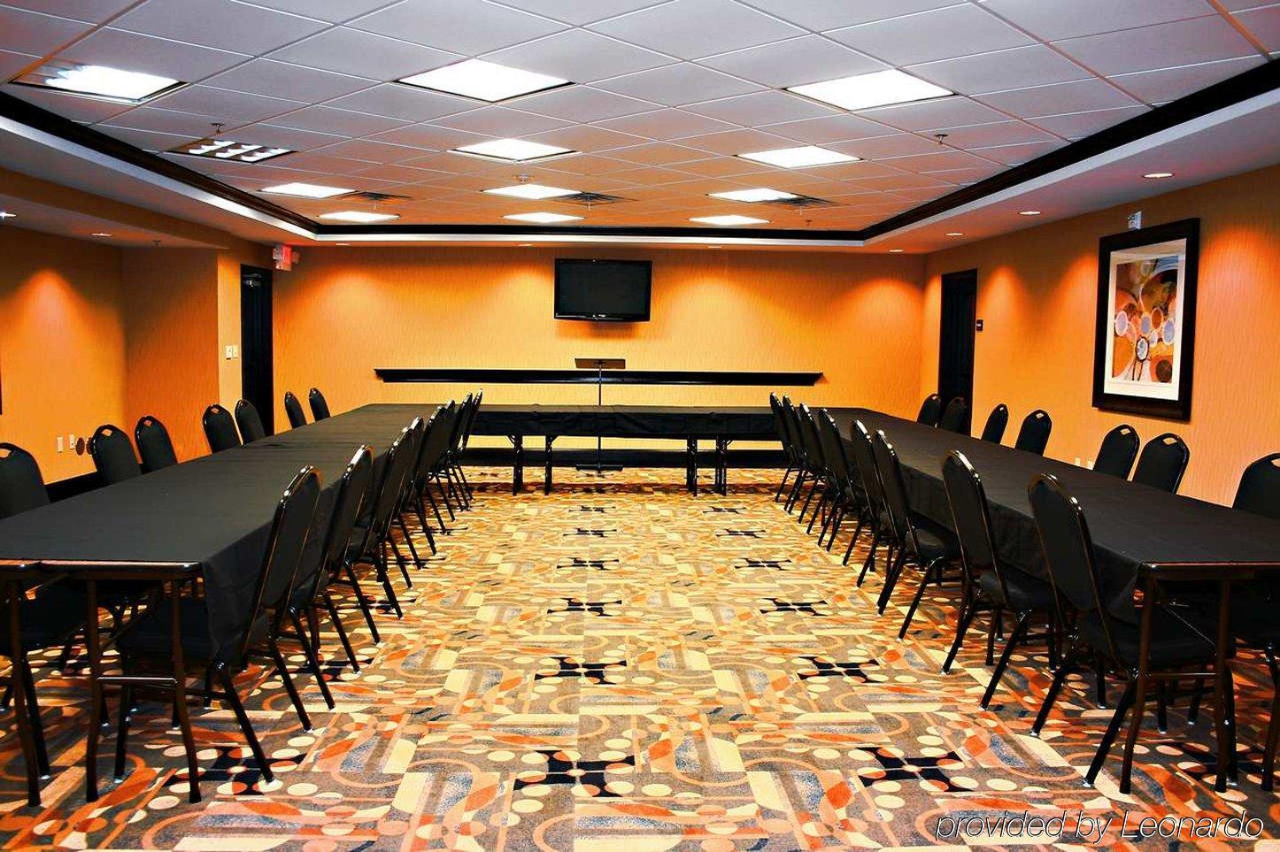 Hampton Inn&Suites Palestine Facilidades foto
